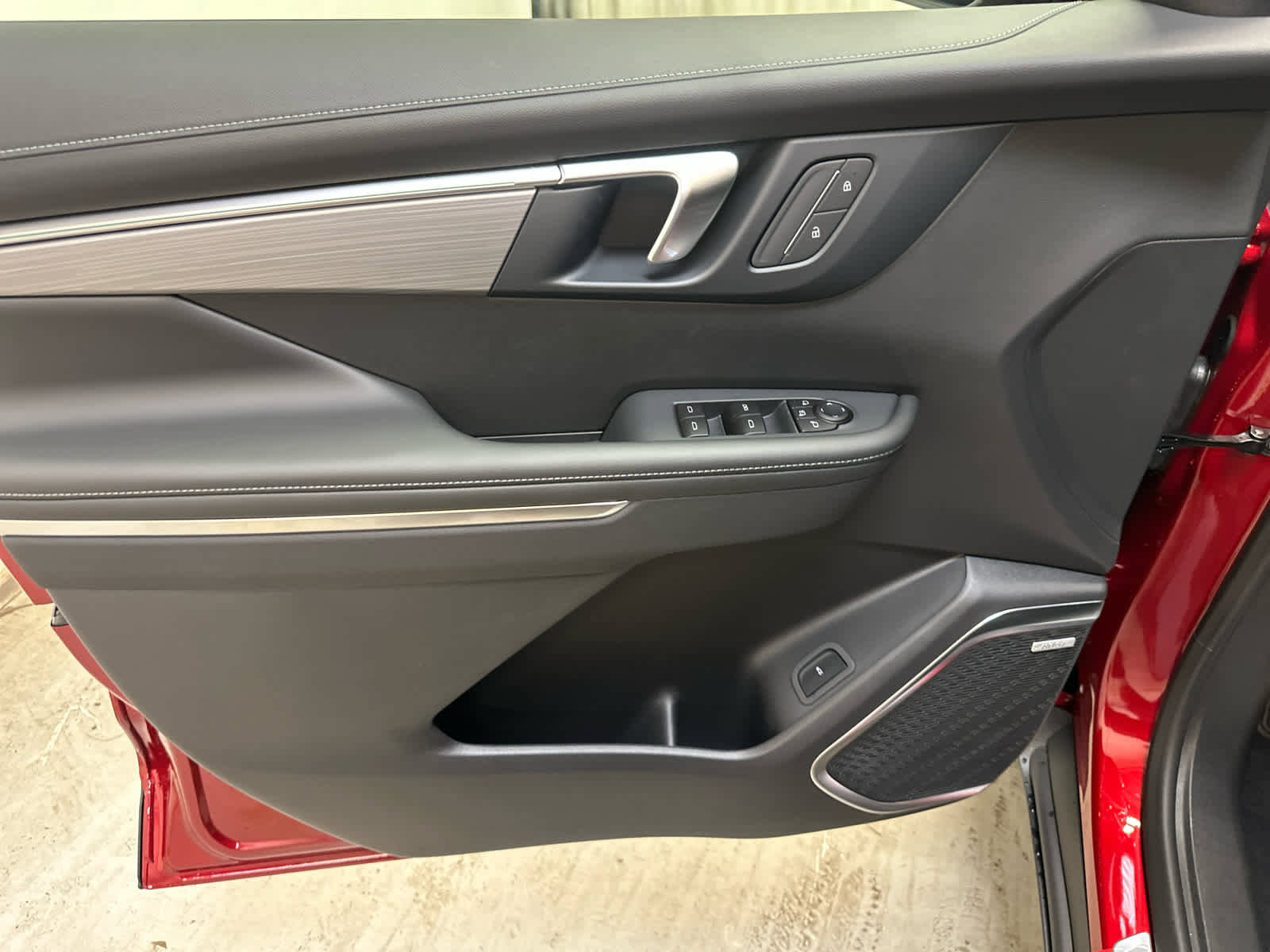 New 2026 Buick Enclave Preferred w/ LPO, Floor Liner Package image 18