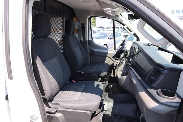 Certified 2024 Ford Transit 250 Low Roof w/ Exterior Upgrade Package RWD image 26