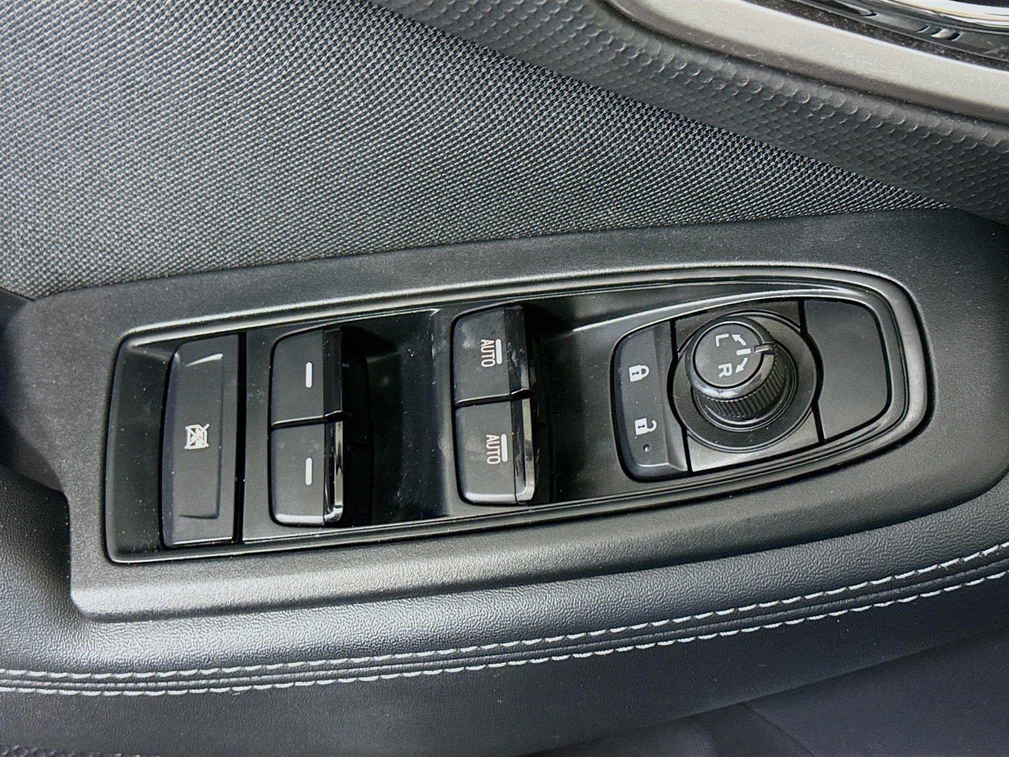 Used 2023 Subaru Forester Premium image 24