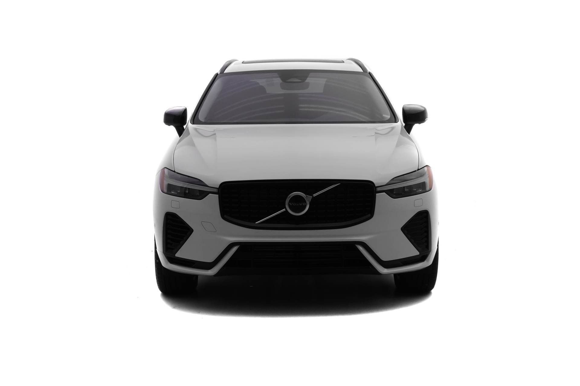 New 2025 Volvo XC60 T8 Plus w/ Protection Package Premier image 2