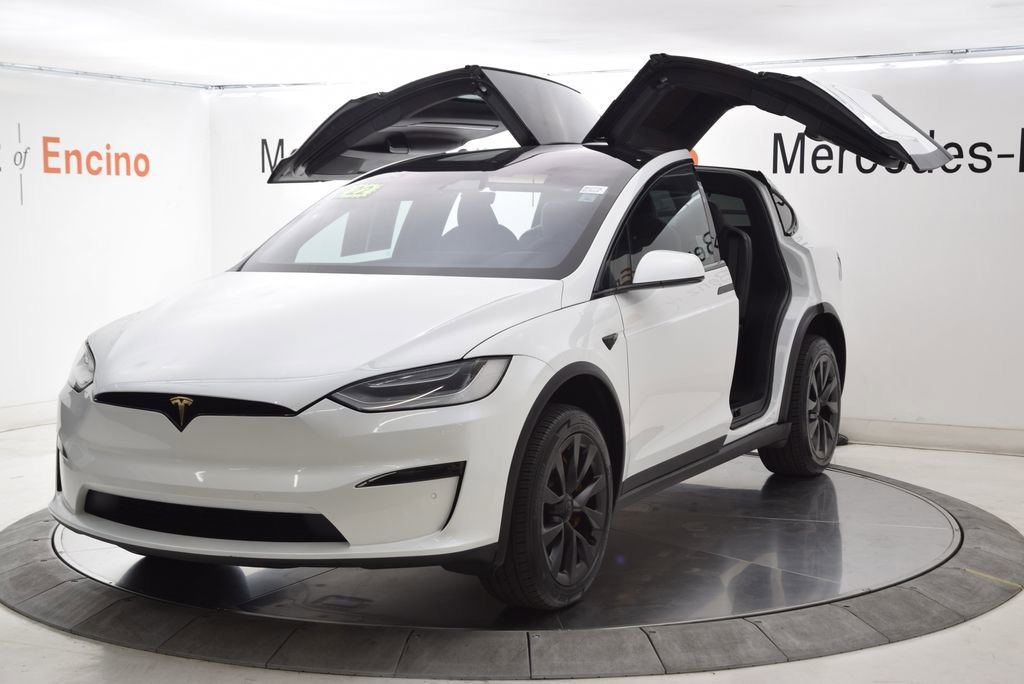 Used 2022 Tesla Model X image 21
