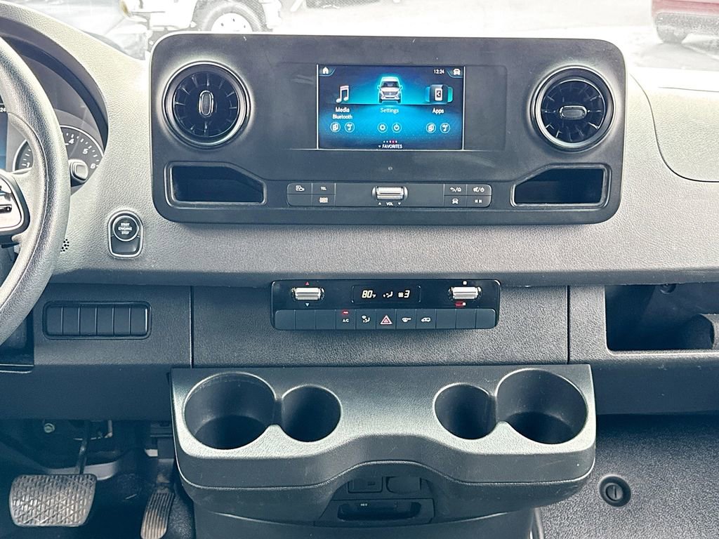 Used 2023 Mercedes-Benz Sprinter 2500 image 12