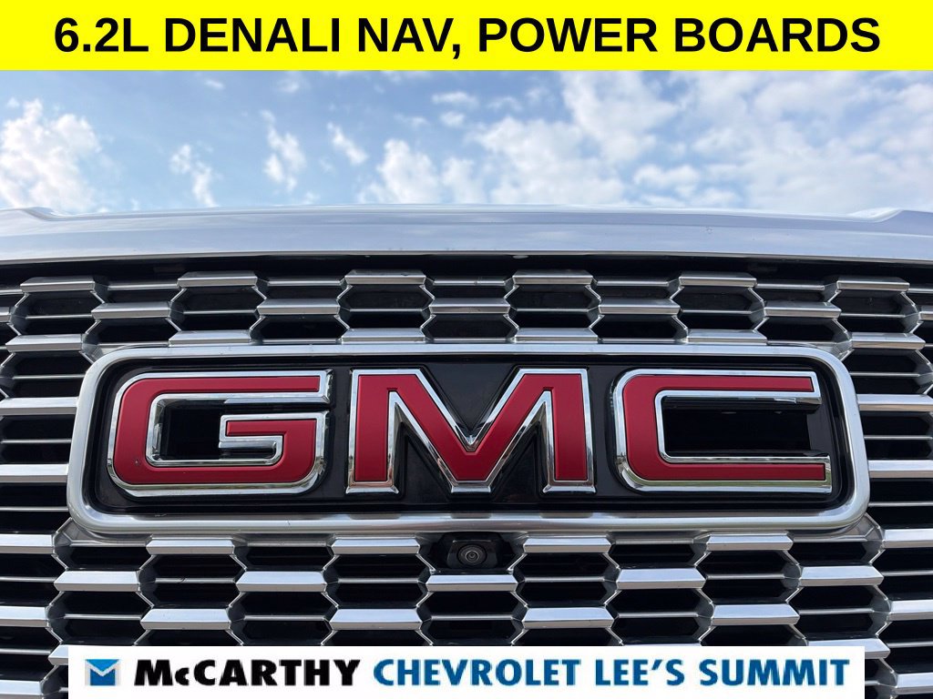 Used 2022 GMC Yukon Denali AWD/4WD image 14