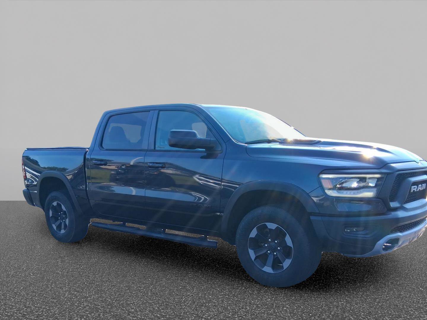 Used 2019 RAM 1500 Rebel AWD/4WD image 3