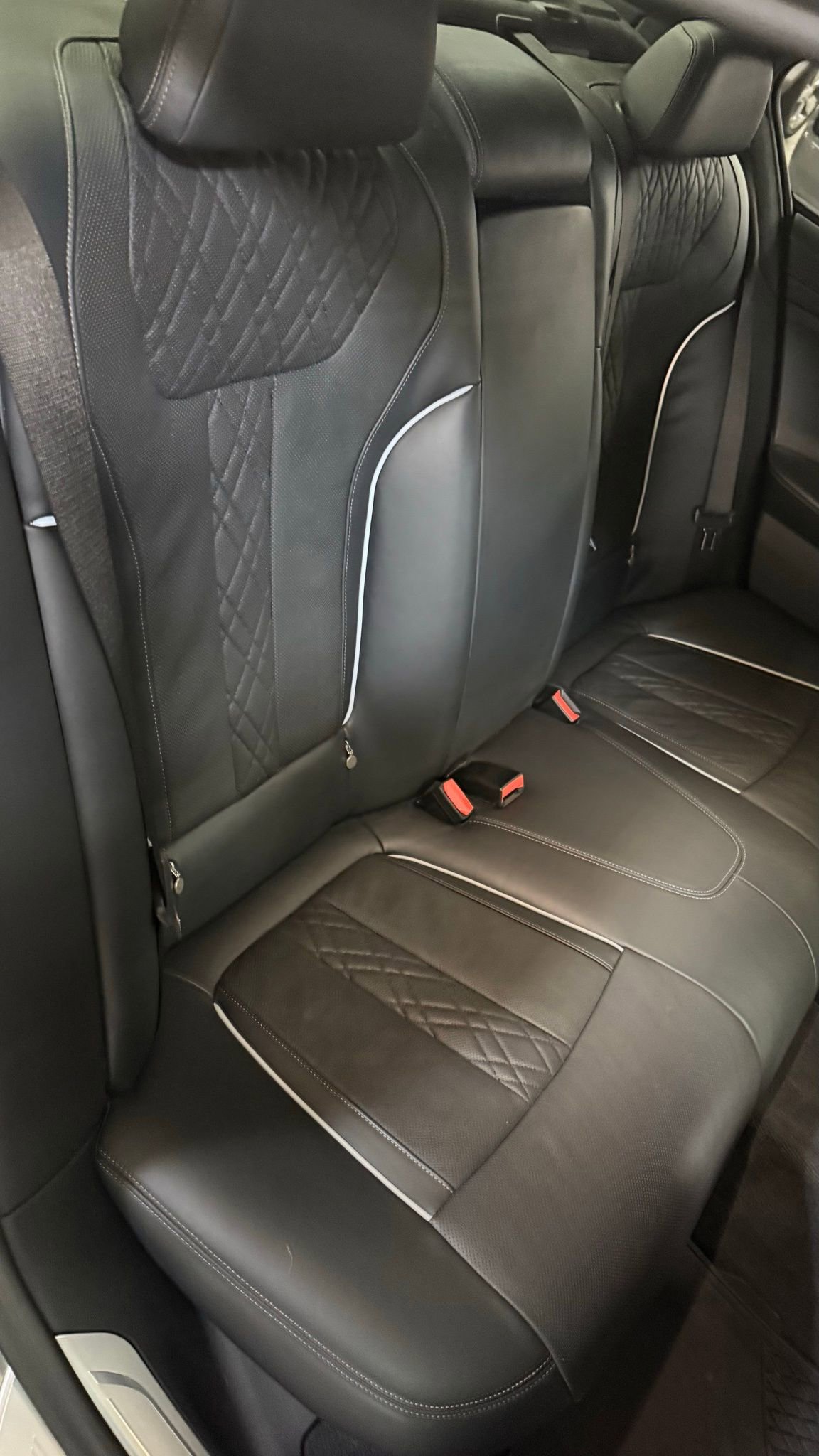 Used 2021 BMW 750i xDrive w/ Executive Package image 17