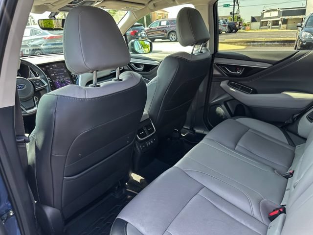 Used 2022 Subaru Outback Limited AWD/4WD image 21