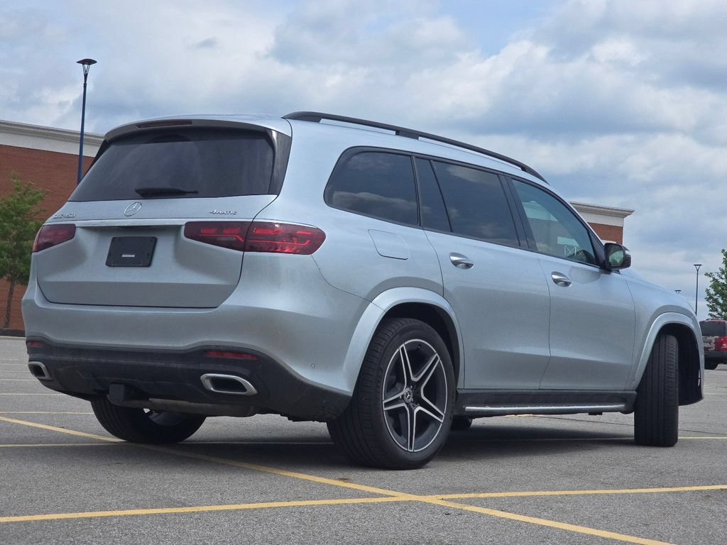 Certified 2026 Mercedes-Benz GLS 450 4MATIC image 17