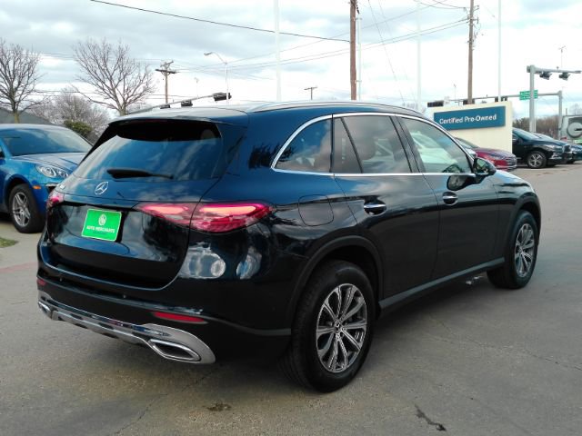 Used 2024 Mercedes-Benz GLC 300 w/ Driver Assistance Package image 6