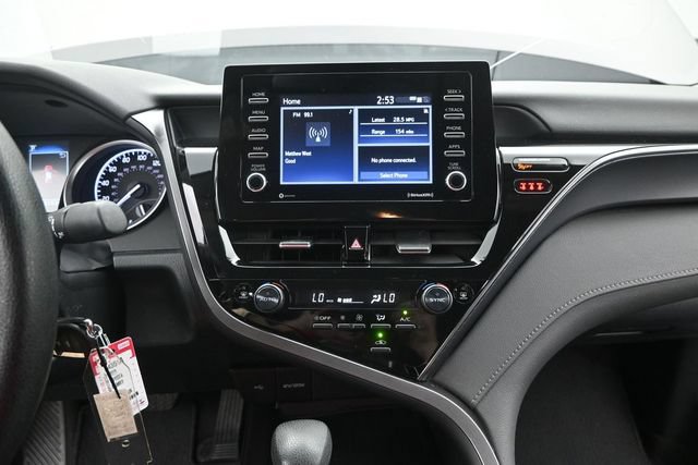 Used 2023 Toyota Camry LE FWD image 8