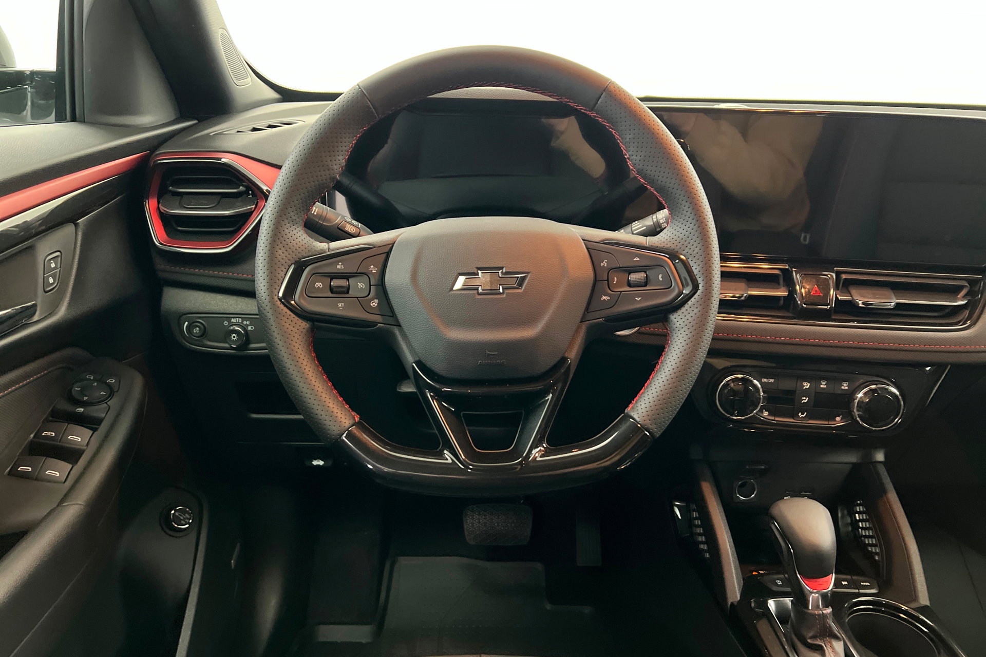 New 2026 Chevrolet TrailBlazer RS w/ Convenience Package image 13