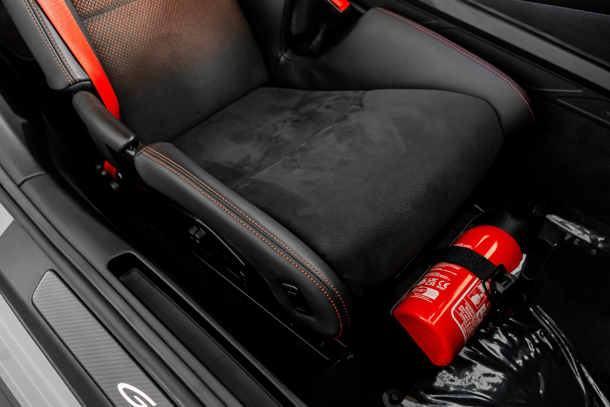 Used 2024 Porsche 911 GT3 RS image 33