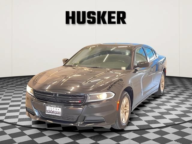 Used 2022 Dodge Charger SXT RWD image 5