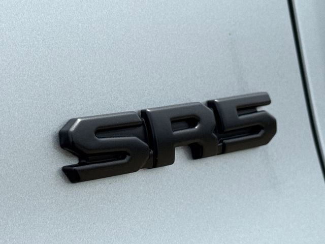 Used 2024 Toyota Tacoma SR5 AWD/4WD image 6