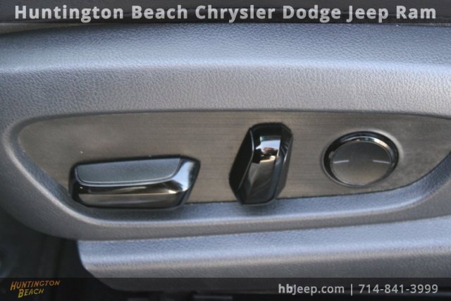 Used 2023 Lexus ES 350 w/ Premium Package image 34