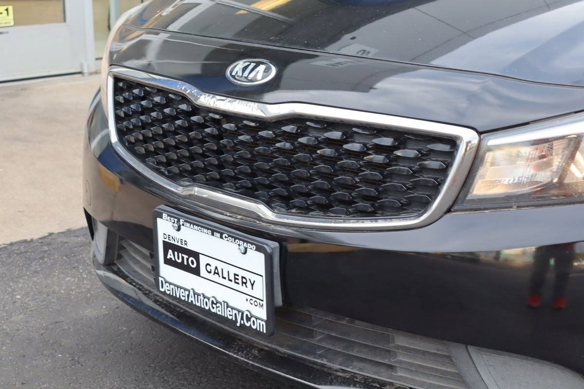 Used 2017 Kia Forte LX image 21