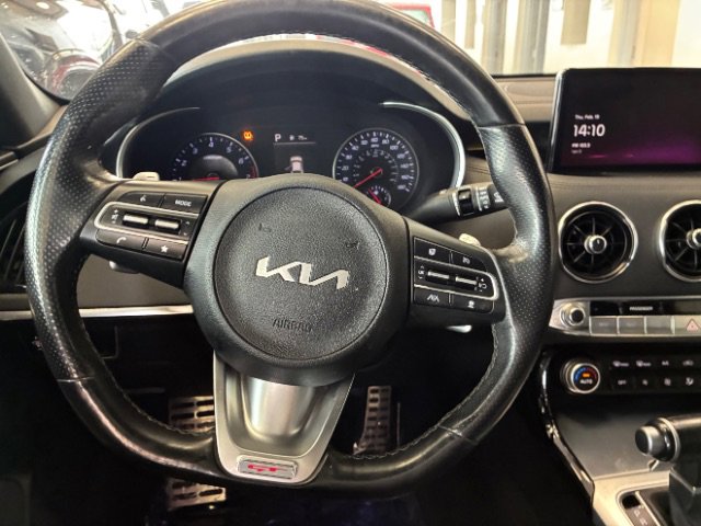Used 2022 Kia Stinger GT1 image 20