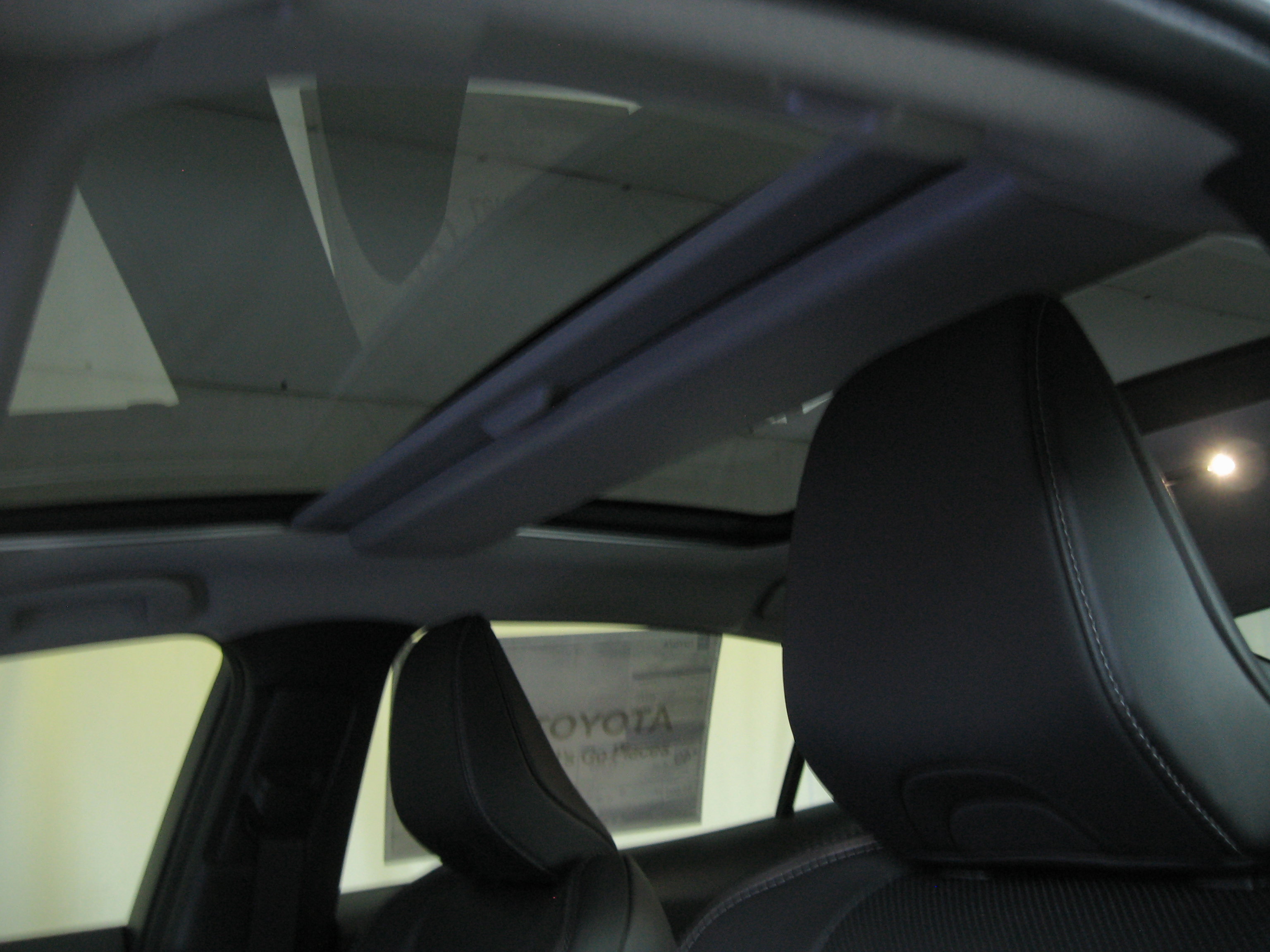 New 2026 Toyota Prius XLE image 3