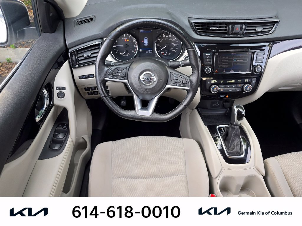 Used 2022 Nissan Rogue Sport SV AWD/4WD image 16