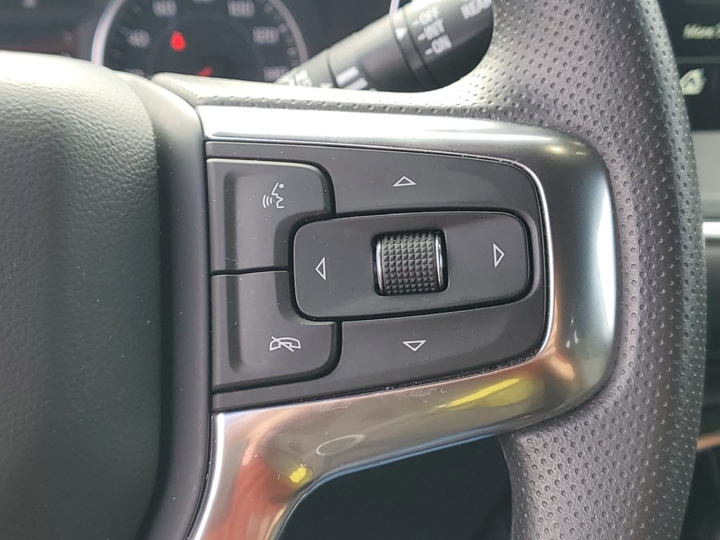 Used 2024 Chevrolet Blazer LT w/ Convenience Package FWD image 10