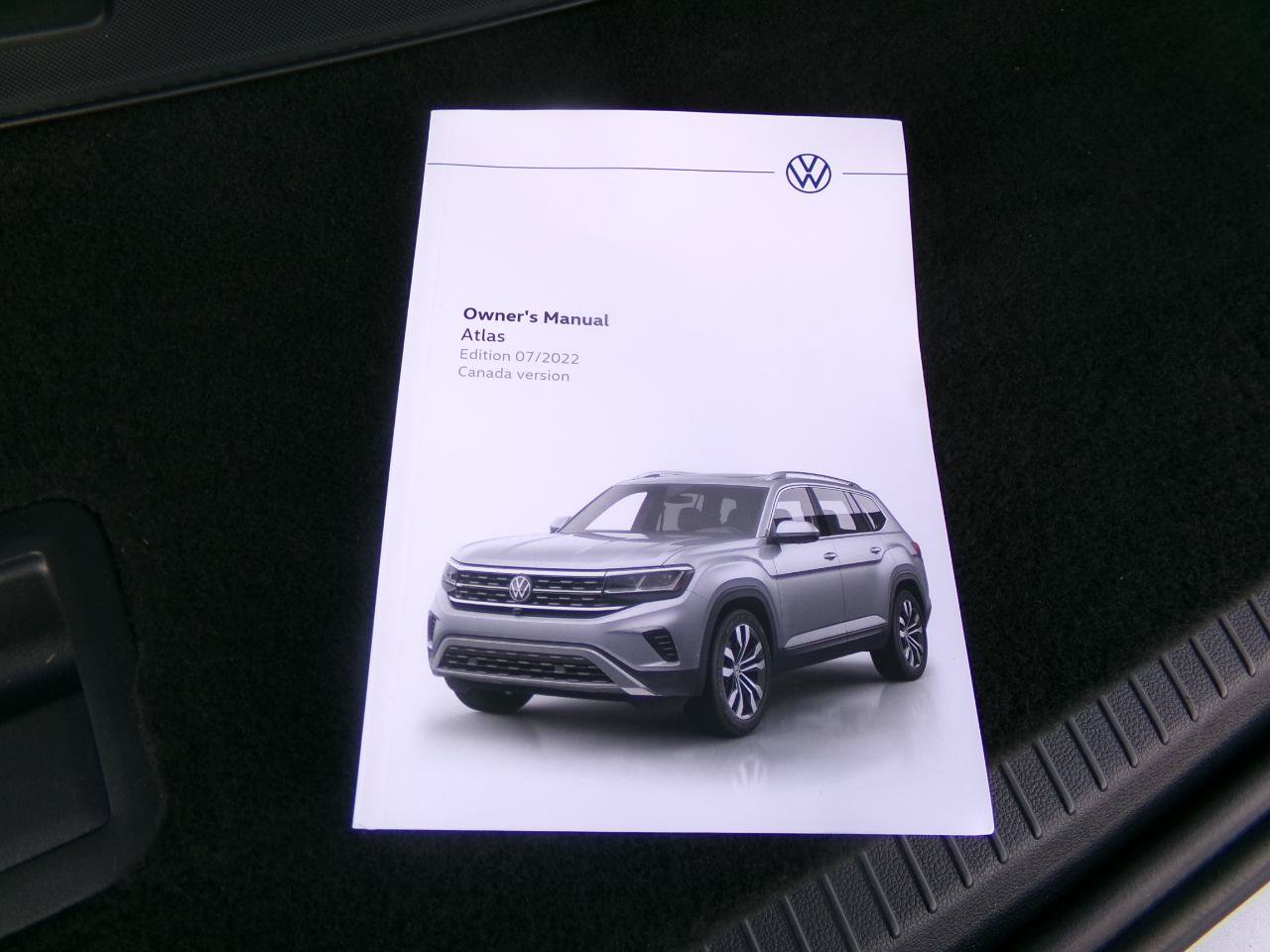 Used 2023 Volkswagen Atlas SEL AWD/4WD image 47