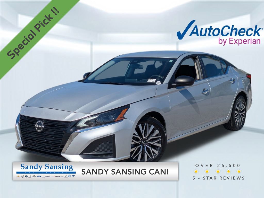 Used 2024 Nissan Altima 2.5 SV