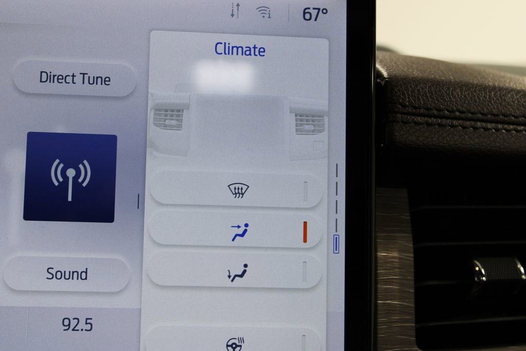 Used 2024 Ford Expedition Limited image 53