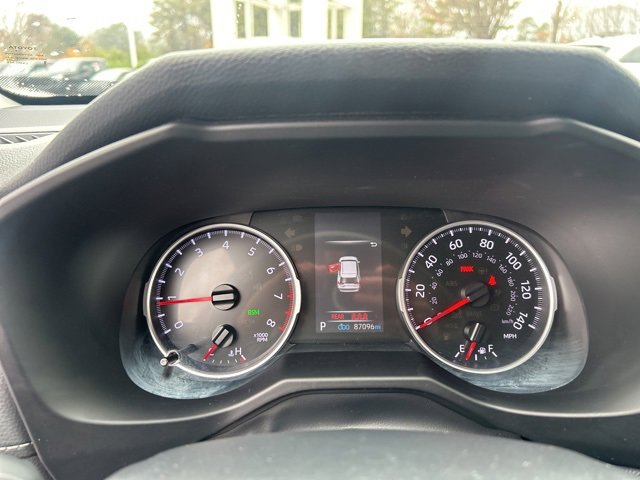 Used 2020 Toyota RAV4 XLE image 23