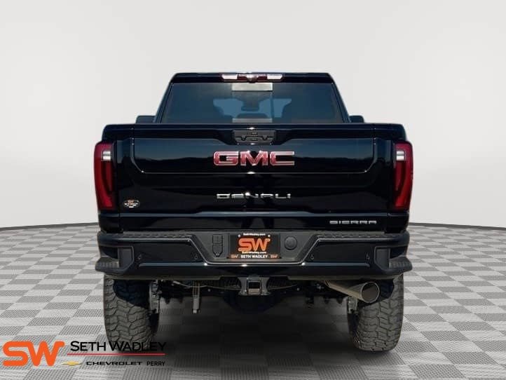New 2025 GMC Sierra 2500 Denali w/ Denali Reserve Package AWD/4WD image 5