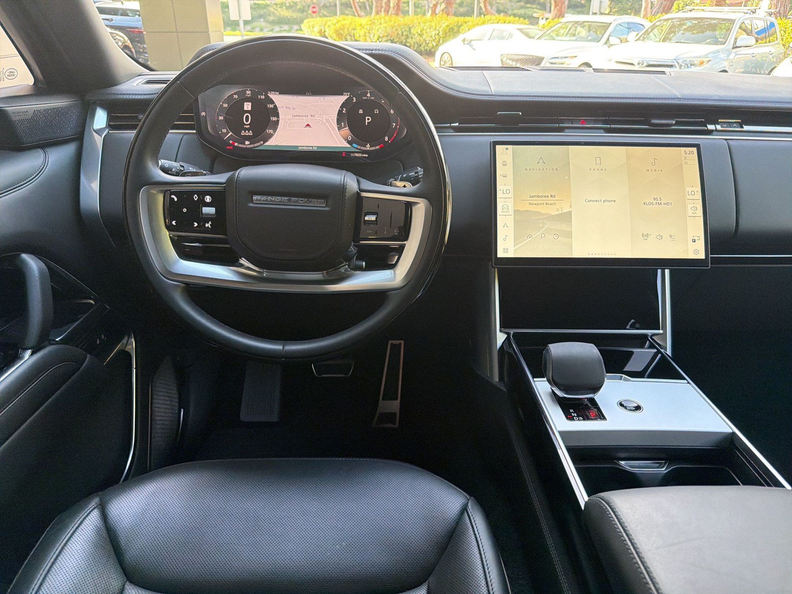 Certified 2025 Land Rover Range Rover Autobiography AWD/4WD image 28