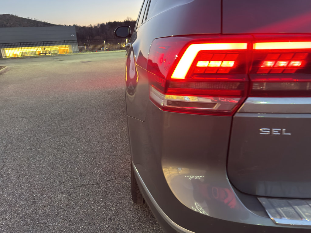 Used 2019 Volkswagen Atlas SEL image 5