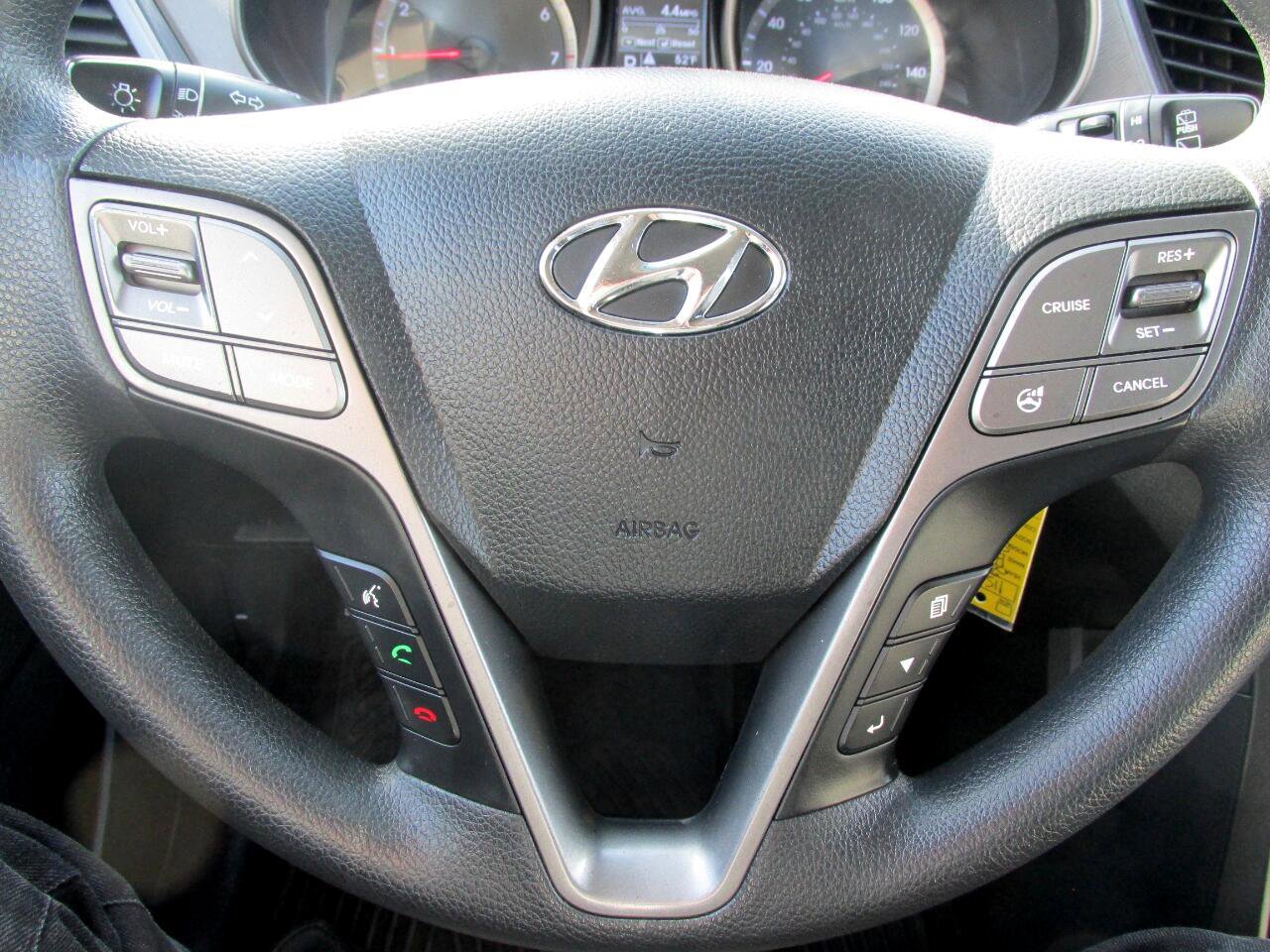 Used 2014 Hyundai Santa Fe Sport image 12