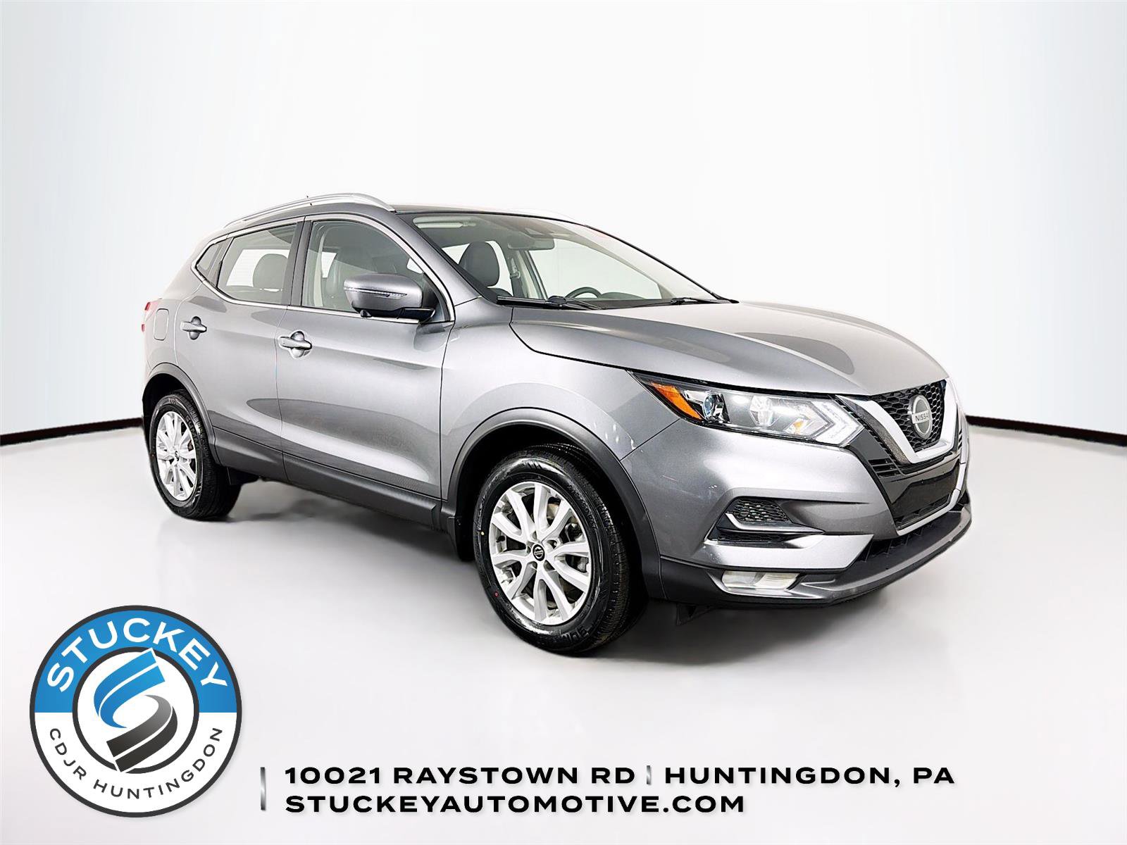 Used 2022 Nissan Rogue Sport SV w/ Technology Package image 1