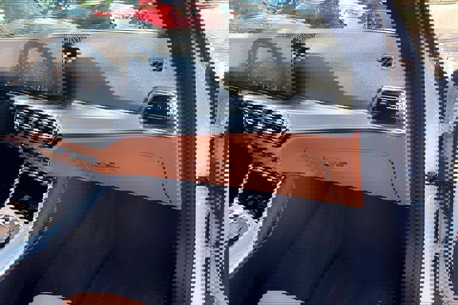 Certified 2024 BMW i4 eDrive35 w/ Convenience Package RWD image 18