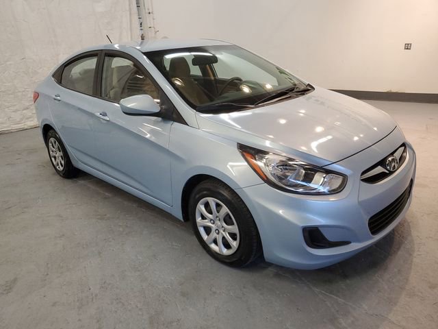 Used 2012 Hyundai Accent GLS FWD image 8