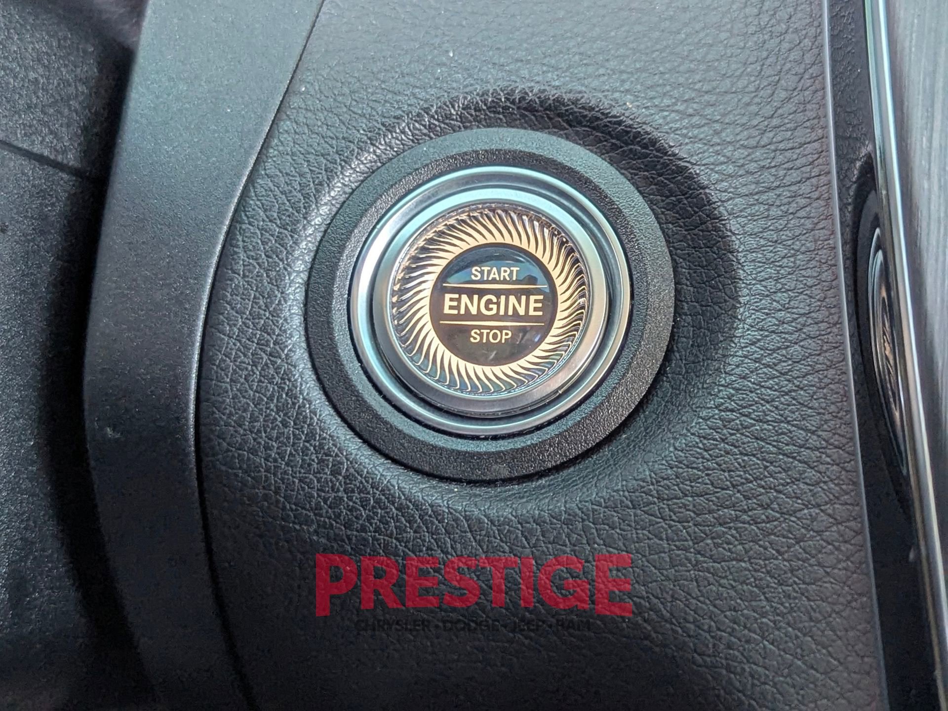 Used 2020 Mercedes-Benz C 300 Sedan image 23