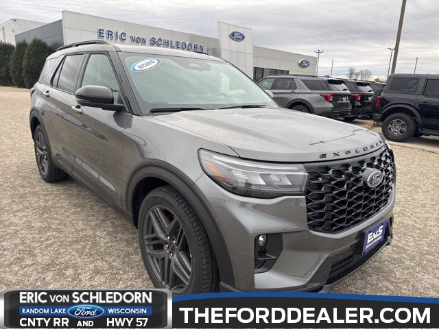 New 2025 Ford Explorer ST w/ Sun And Sound Package