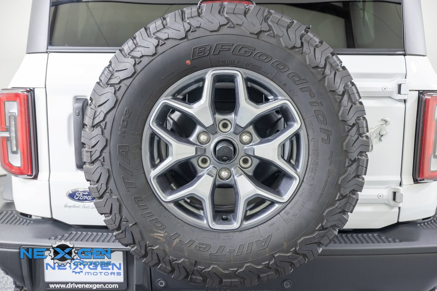 Used 2024 Ford Bronco Badlands AWD/4WD image 49