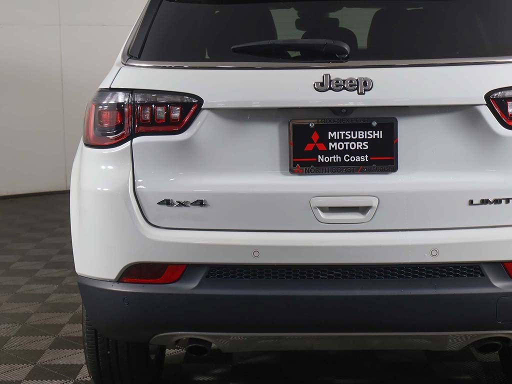 Used 2023 Jeep Compass Limited w/ Sun and Sound Group AWD/4WD image 16