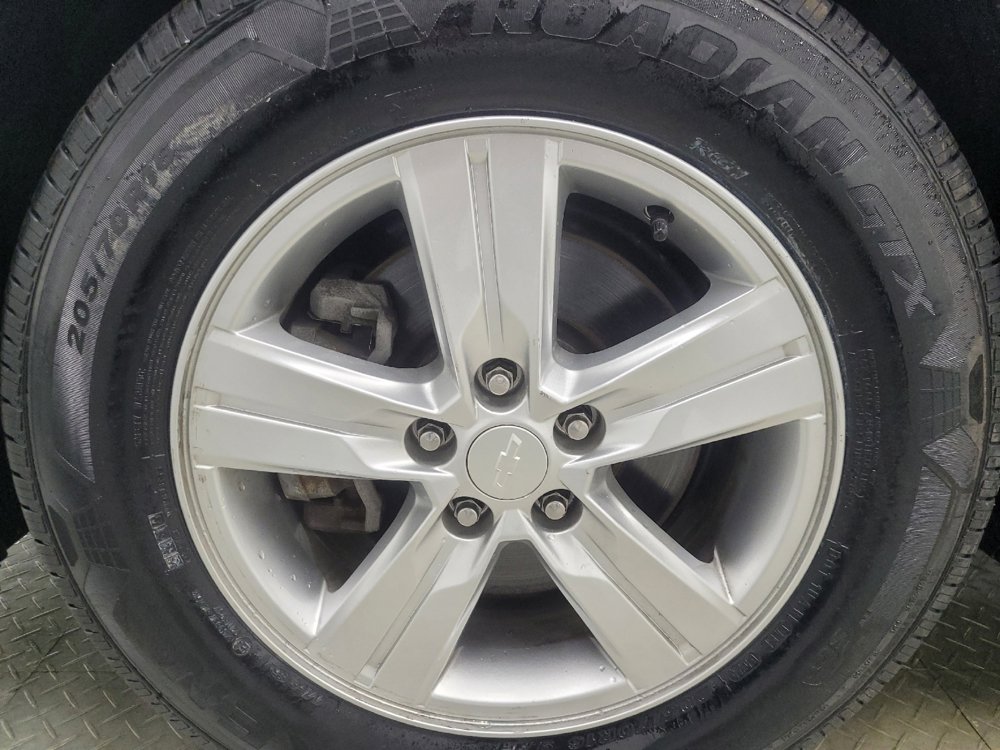 Used 2020 Chevrolet Trax LS w/ Tint and Cruise Package image 31