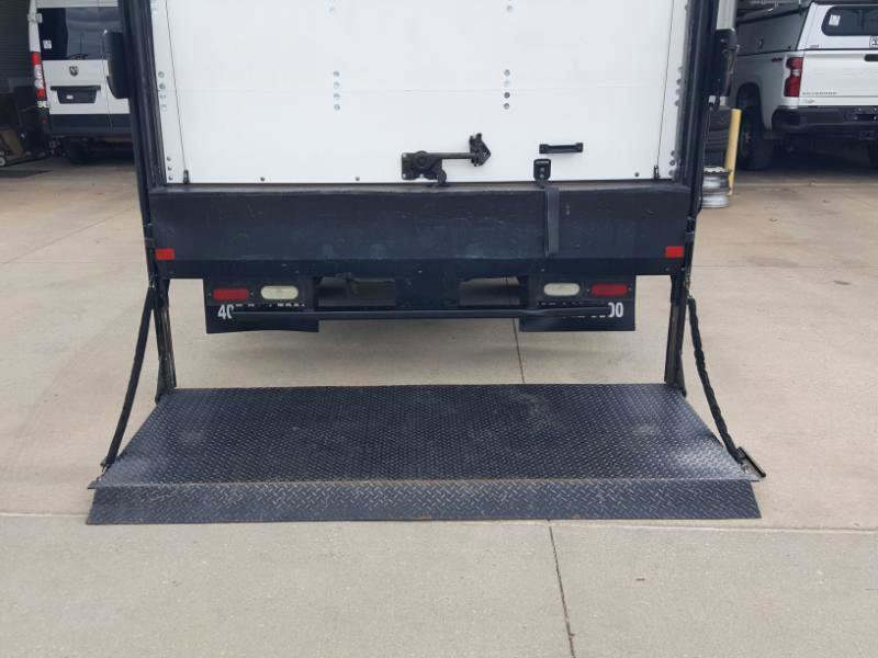 Used 2012 Ford E-350 and Econoline 350 Super Duty RWD image 10