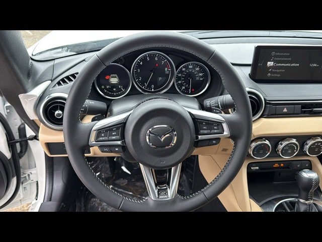 New 2025 MAZDA MX-5 Miata RF Grand Touring RWD image 8