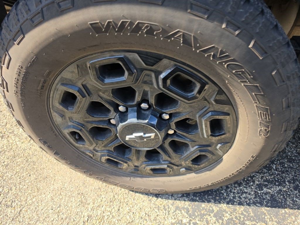 Certified 2024 Chevrolet Silverado 2500 LT w/ All Star Edition image 14