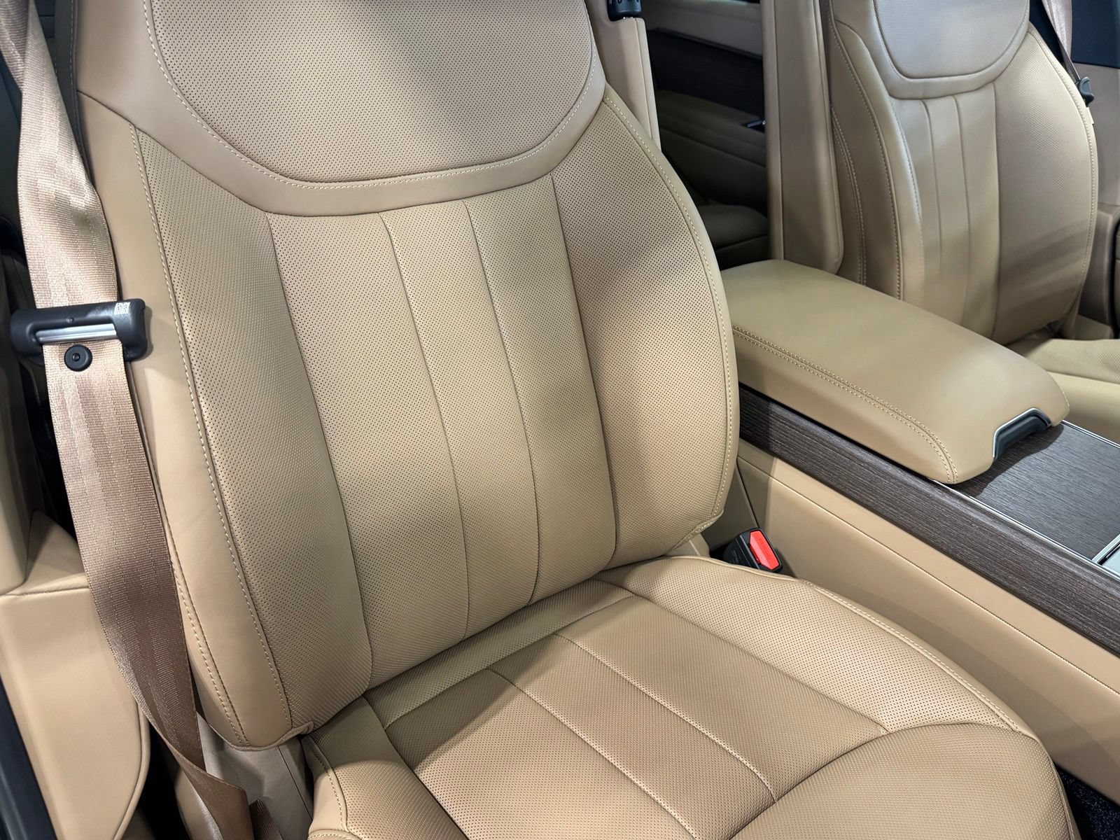 New 2026 Land Rover Range Rover SE AWD/4WD image 53