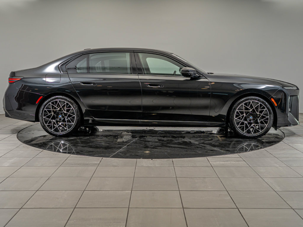 New 2027 BMW 740i xDrive AWD/4WD image 11