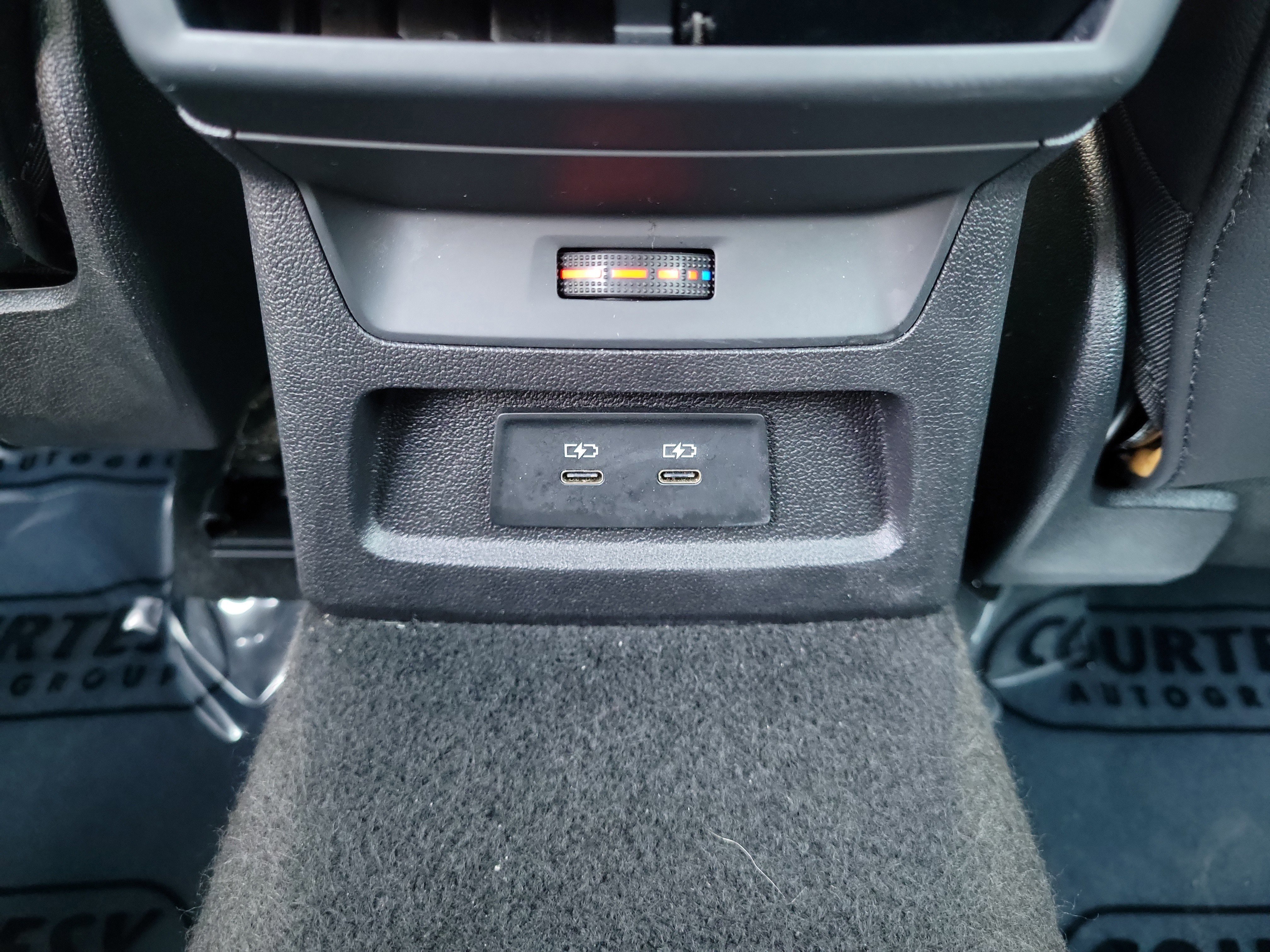 Used 2024 Audi A3 2.0T Premium image 9