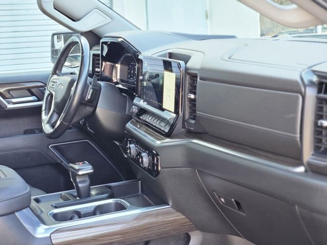 Used 2022 Chevrolet Silverado 1500 RST image 13