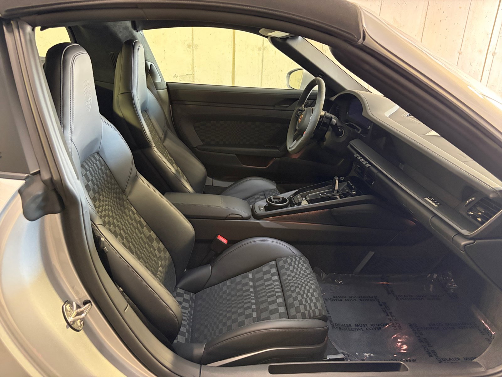 Certified 2026 Porsche 911 Targa 4 GTS AWD/4WD image 22