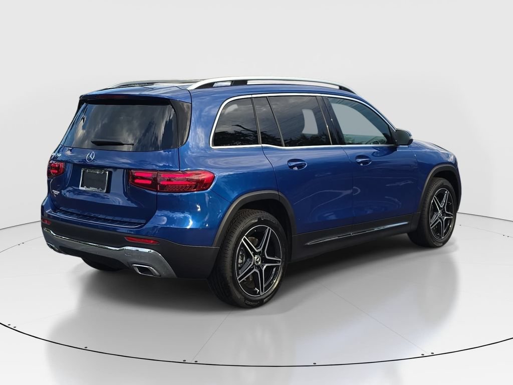Used 2026 Mercedes-Benz GLB 250 image 5