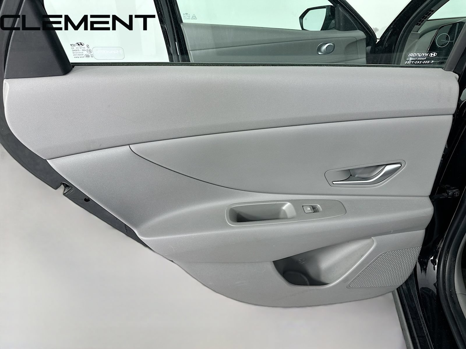 Certified 2024 Hyundai Elantra SEL FWD image 28
