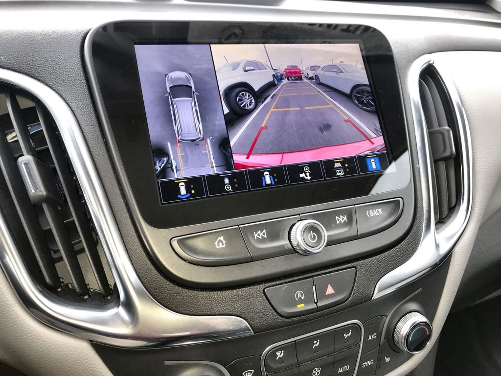 Used 2024 Chevrolet Equinox LT image 17